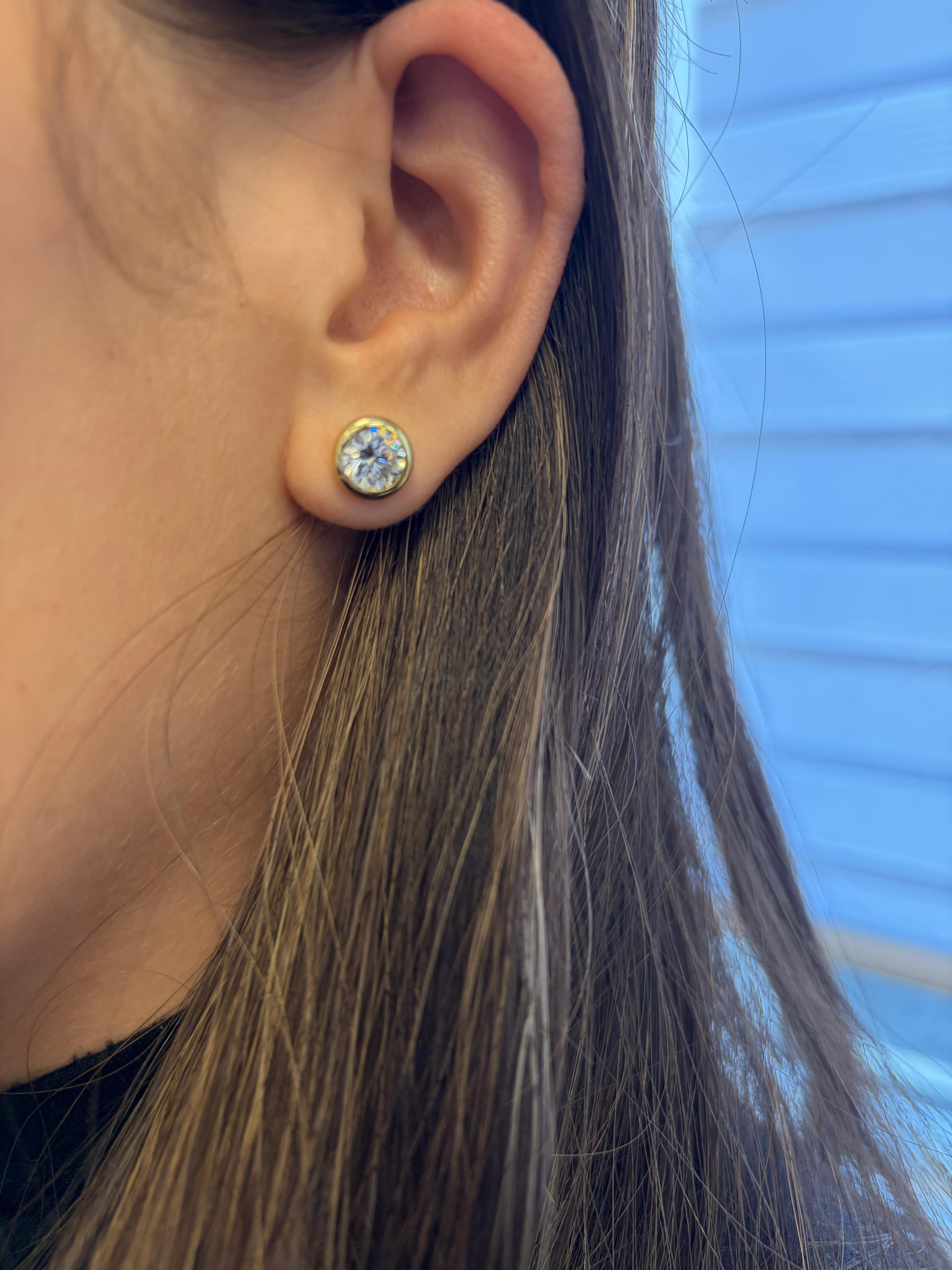 Bezel Studs Earrings